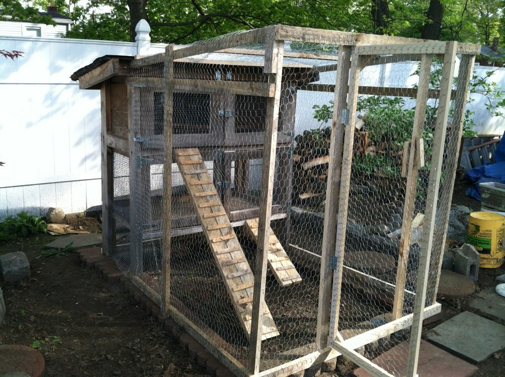 This is when it was transformed into a chicken coop. Pre-paint job.