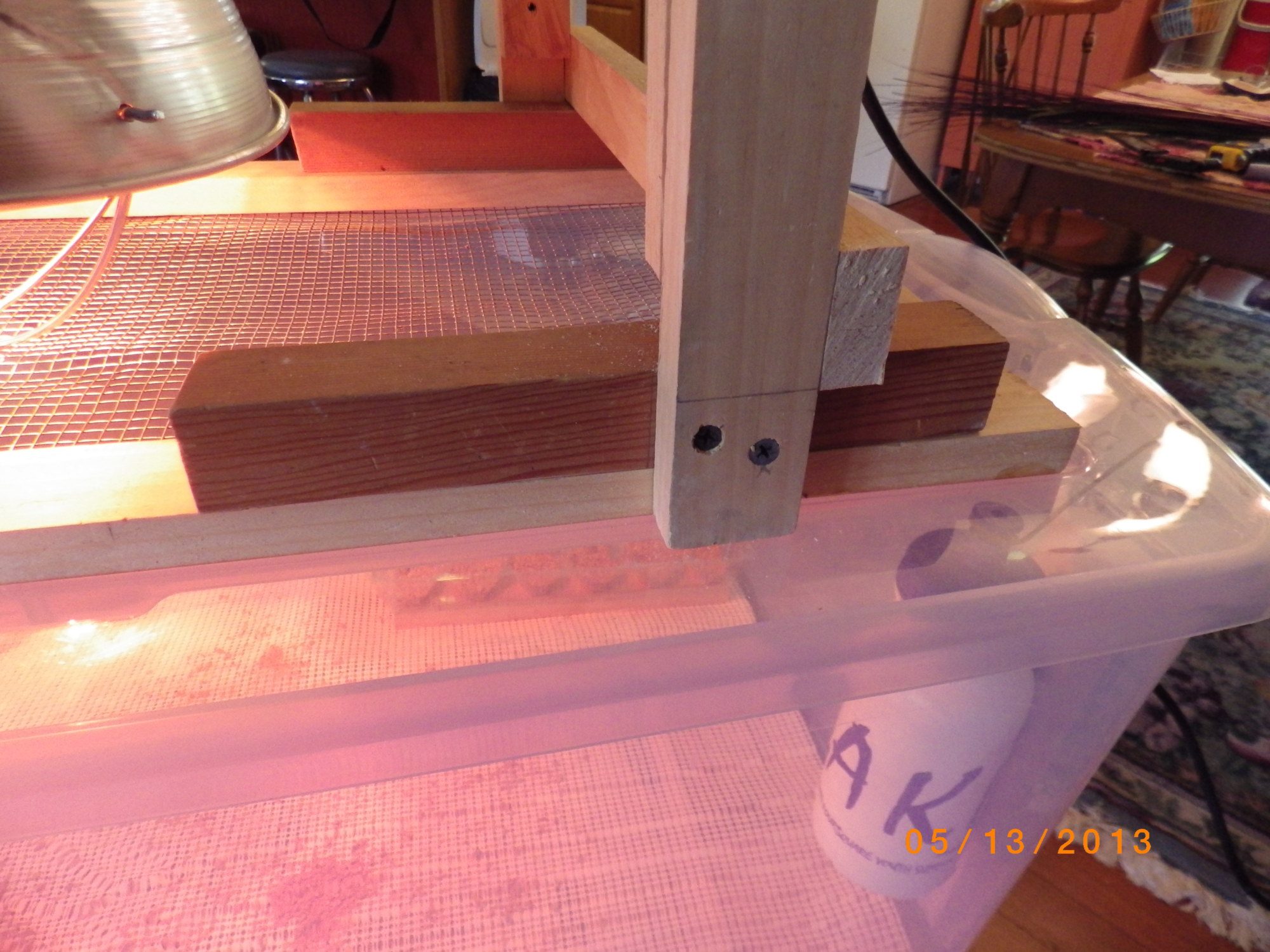 This photo just shows the way the frame is set up at the top so it can slide along the top.