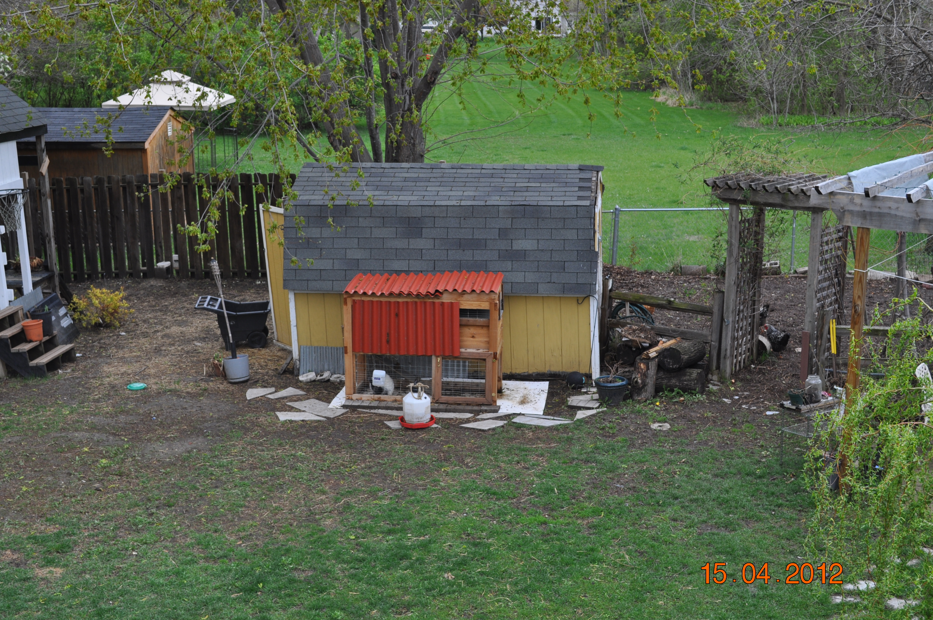 This was the old chicken coop- 3/4 on the left- on right side was gardening storage.