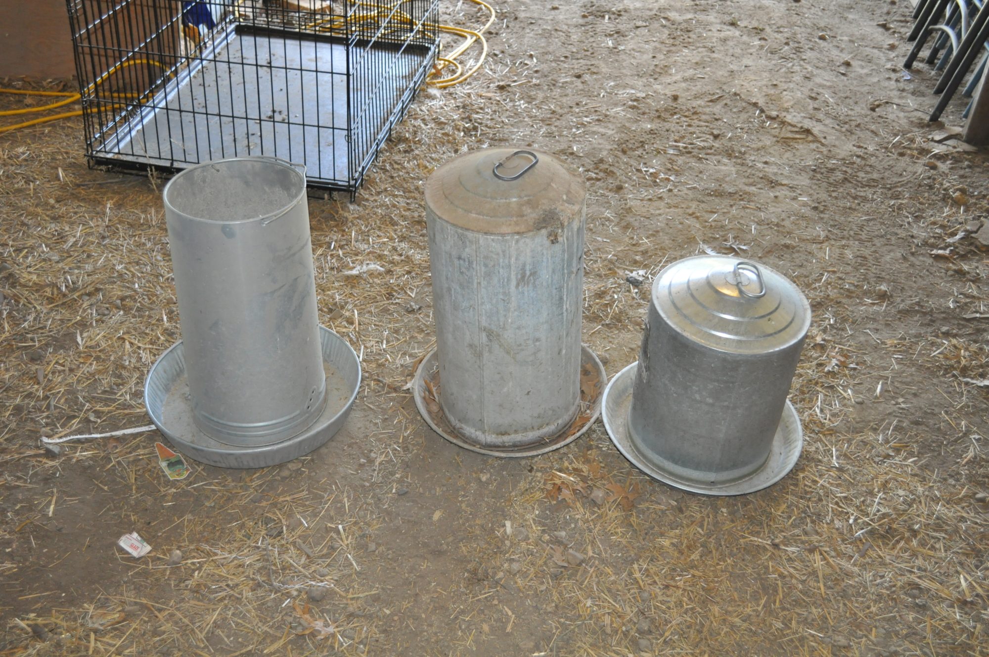 Two on left are water's.  One on right is feeder.  I do have at least one heated base for winter time use with the water's.  I may also have a second one, but would have to dig for it.