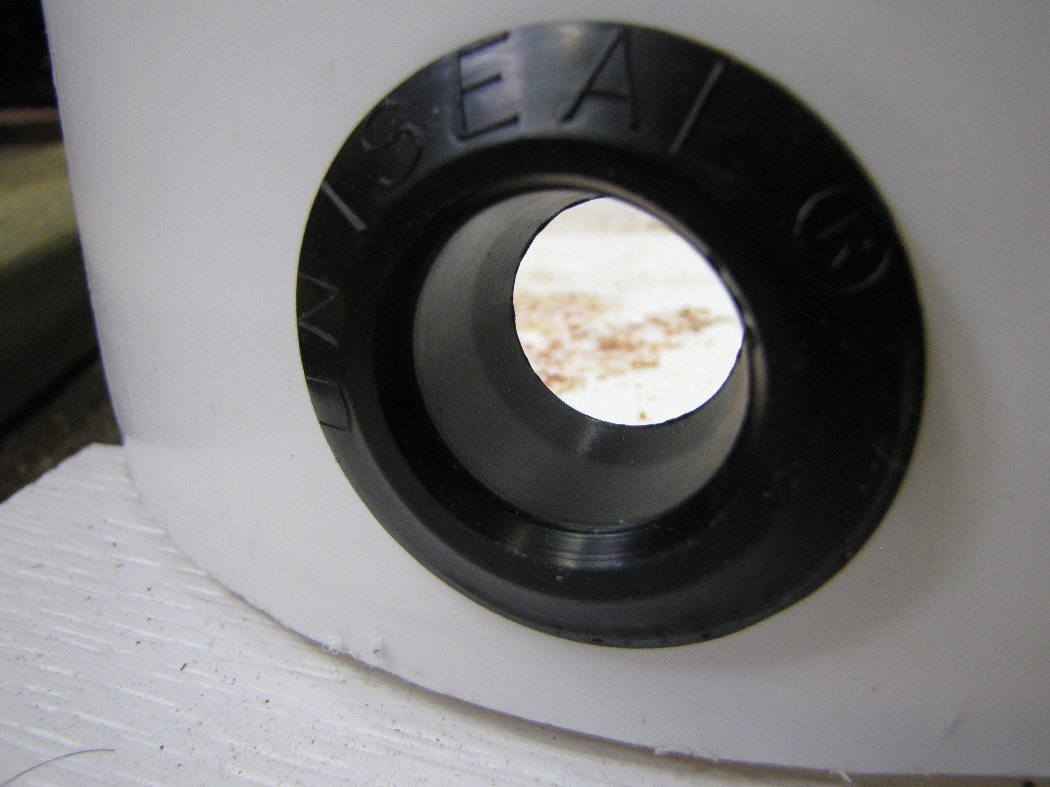Uniseal installed in bucket