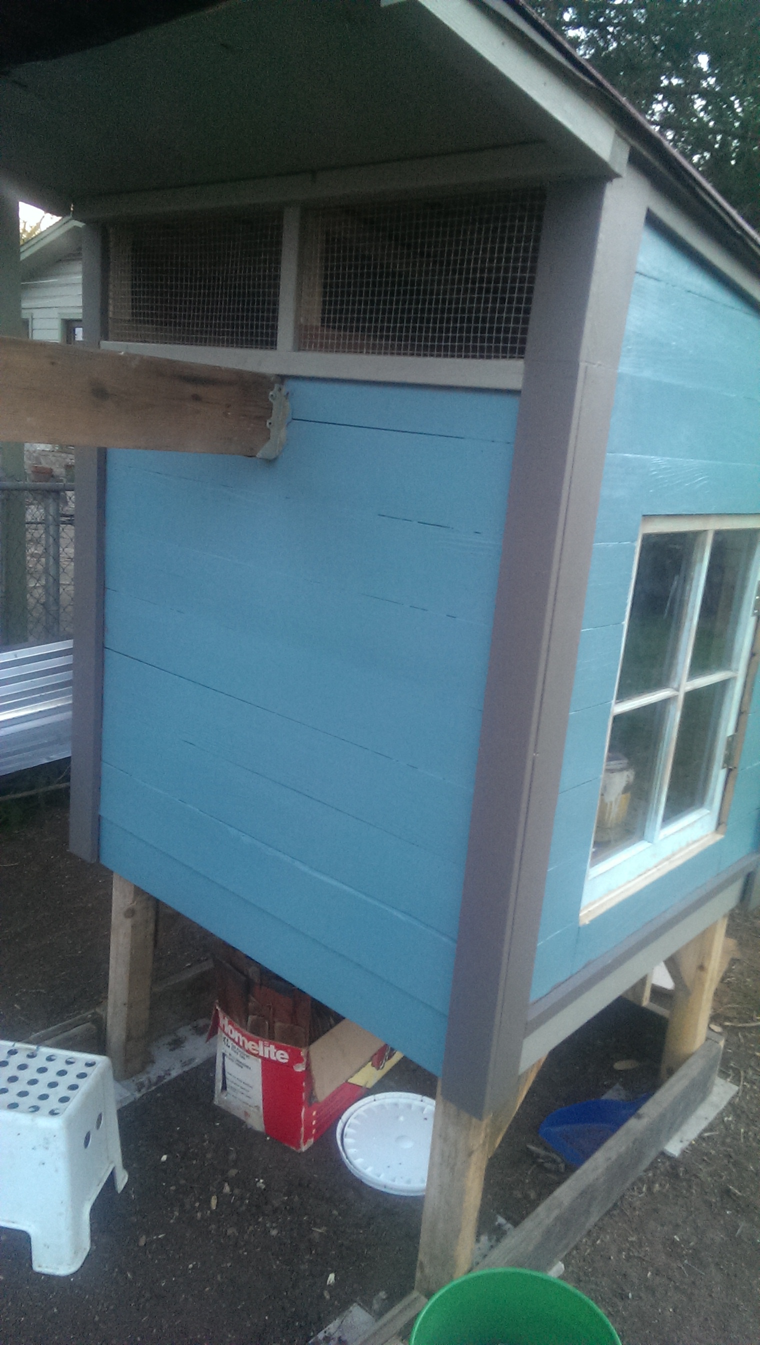 upclose of the ventilation and new paint job.