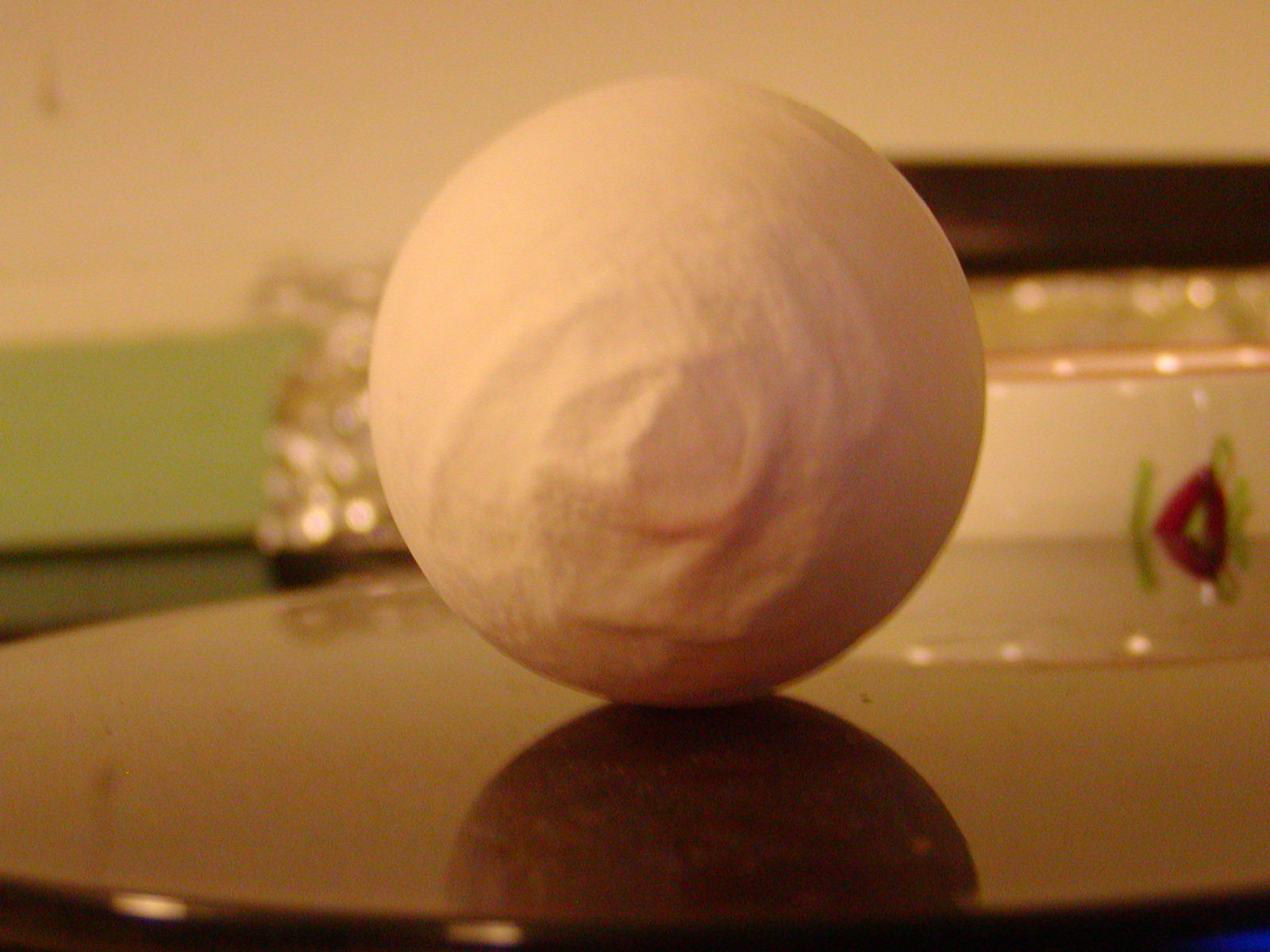 Yue's odd texture egg (No flash)84 grams  - 8 Jan 2013