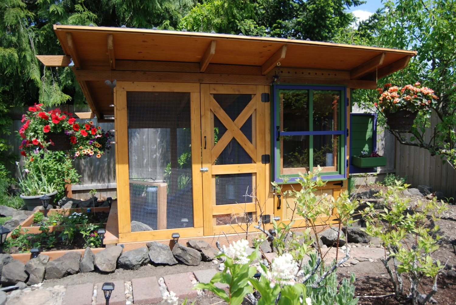 Nw Garden Coop BackYard Chickens