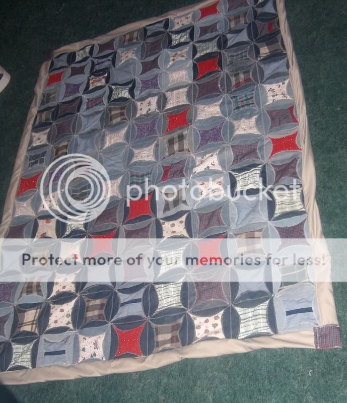 berniesquilt.jpg