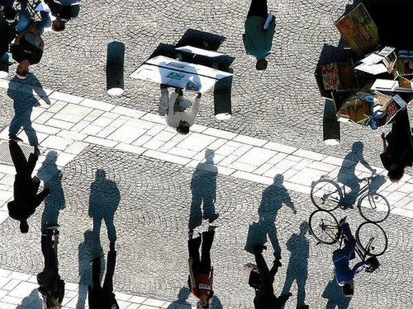 shadow_play_06.jpg