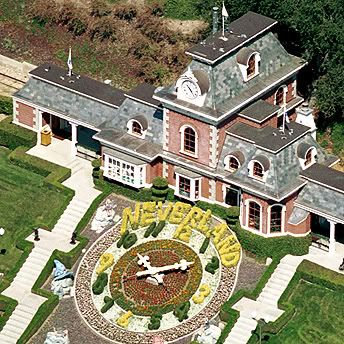 michael-jackson-neverland-ranch-man.jpg