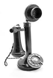 7b7f1a38e18104376c4229f6f0039c34--old-phone-telephone.jpg
