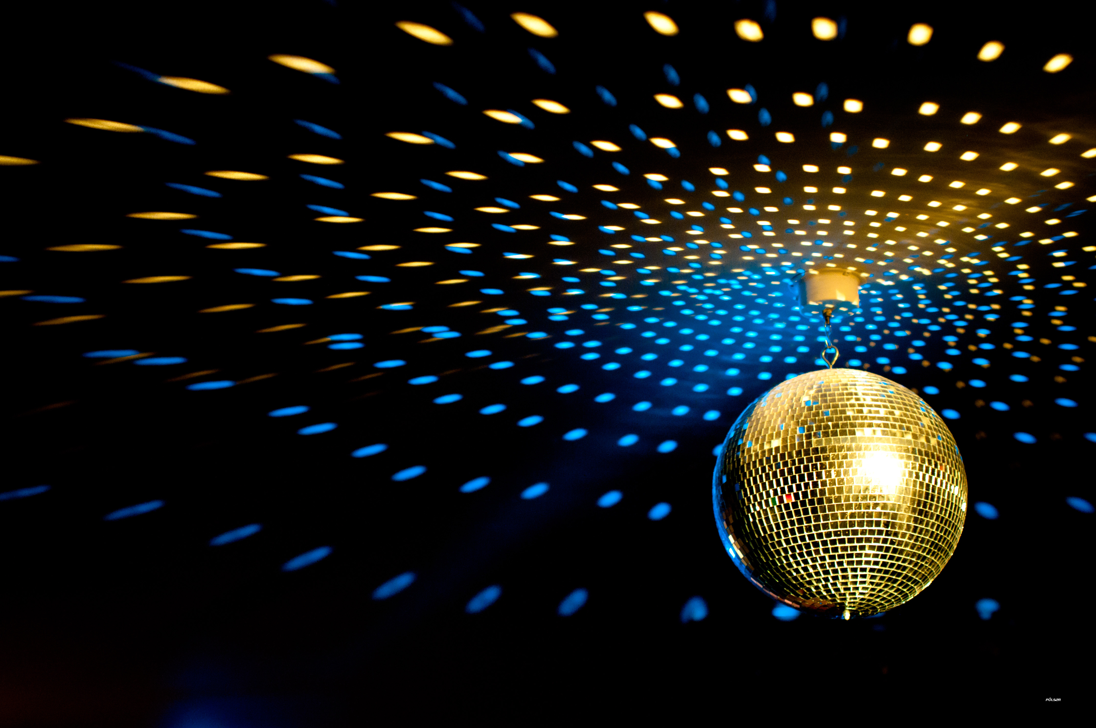disco-ball.jpg