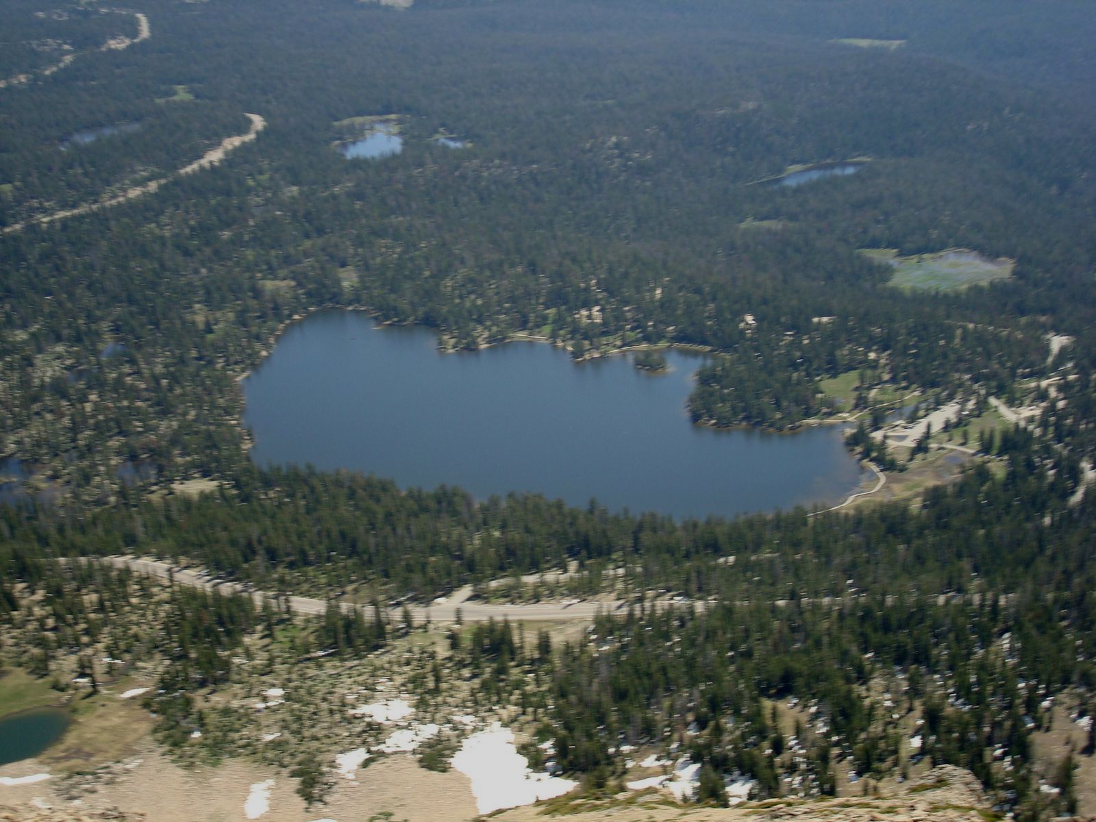 Mirror_Lake,_Uinta_Mountains,_Utah.JPG