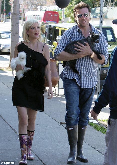 tori+spelling.jpg