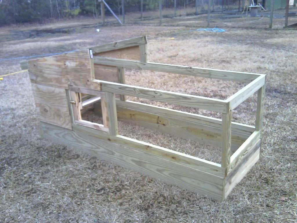 ChickenTractorStage2.jpg