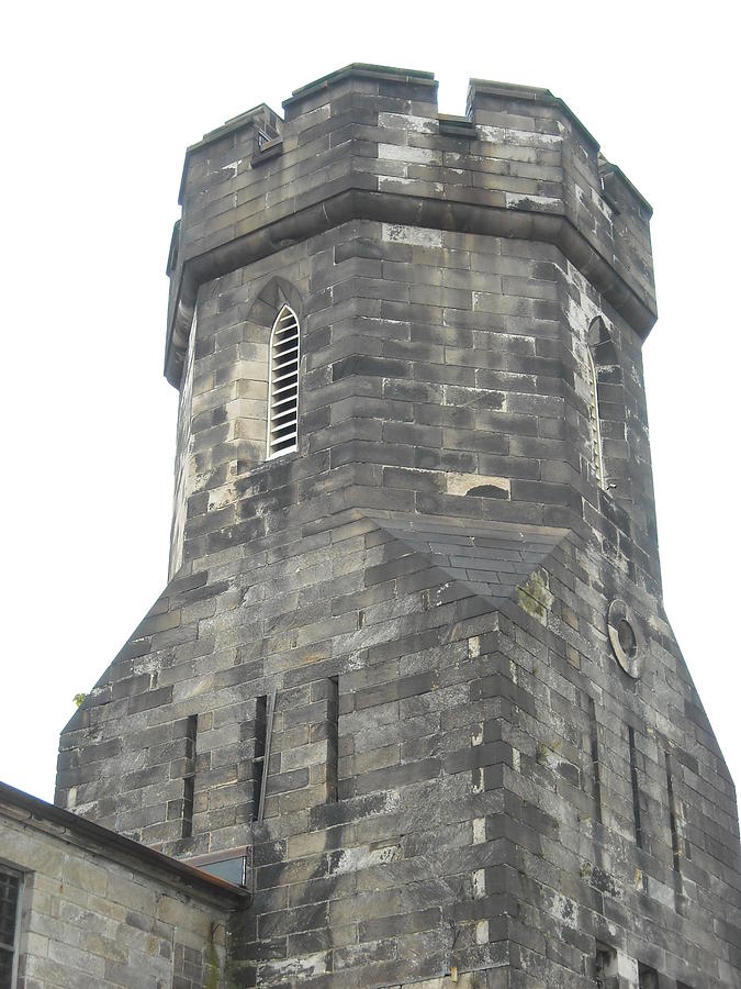 castle-turret-christophe-ennis.jpg