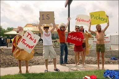 ThisThreadisUseless-1.jpg