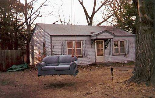 redneck-yard-swing.jpg