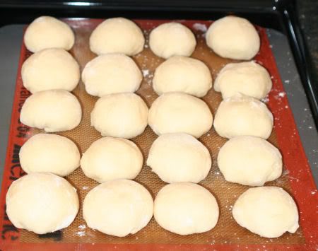 dinnerrolls2.jpg