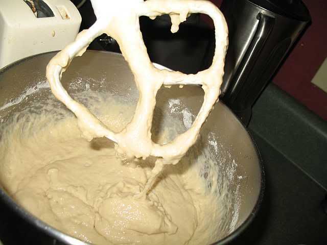 StepsforHoneyWheatBread001.jpg