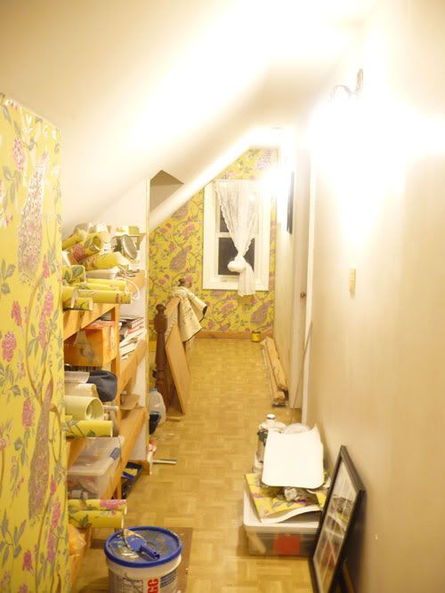 hallwayup.jpg