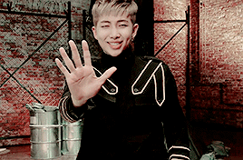 d105cae3d7925939a4e4d7828921377fd27e9be3_hq.gif