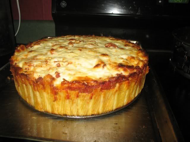BakedRigatoniCake001.jpg