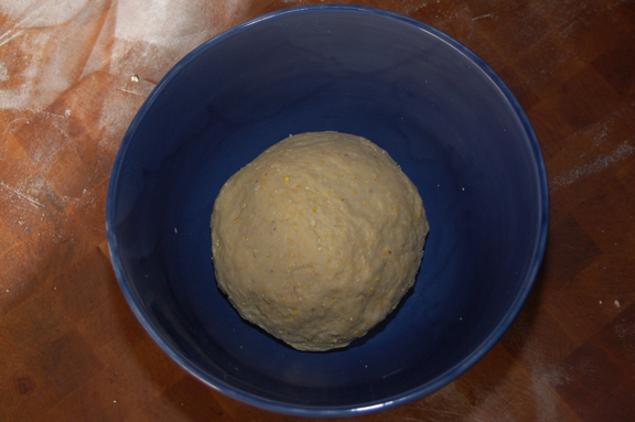cornmealyeastbread10.jpg