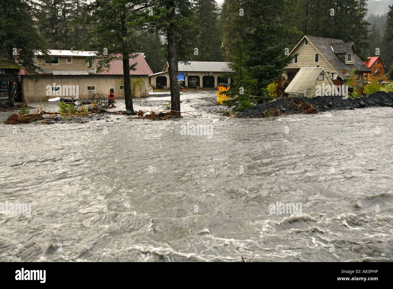 flooding-in-seward-alaska-october-2006-A83PHP.jpg