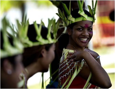 MICRONESIAN_DANCE_jpg.jpg