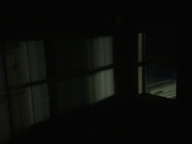 25660755263_2684402a69_z.jpg
