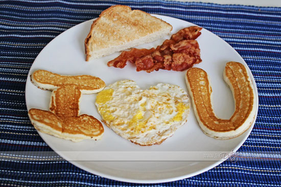 angie-lotr-hearty-breakfast1LOGO.jpg