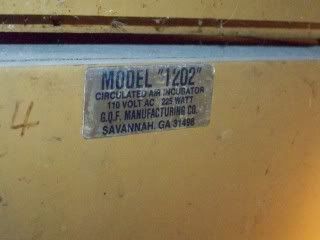 Incubator004.jpg