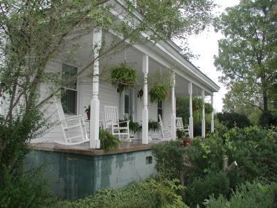 frontporch1.jpg
