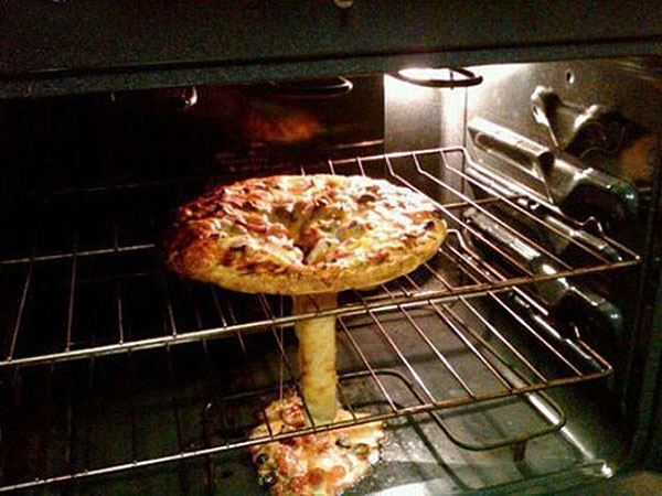 Atomic-Pizza1.jpg