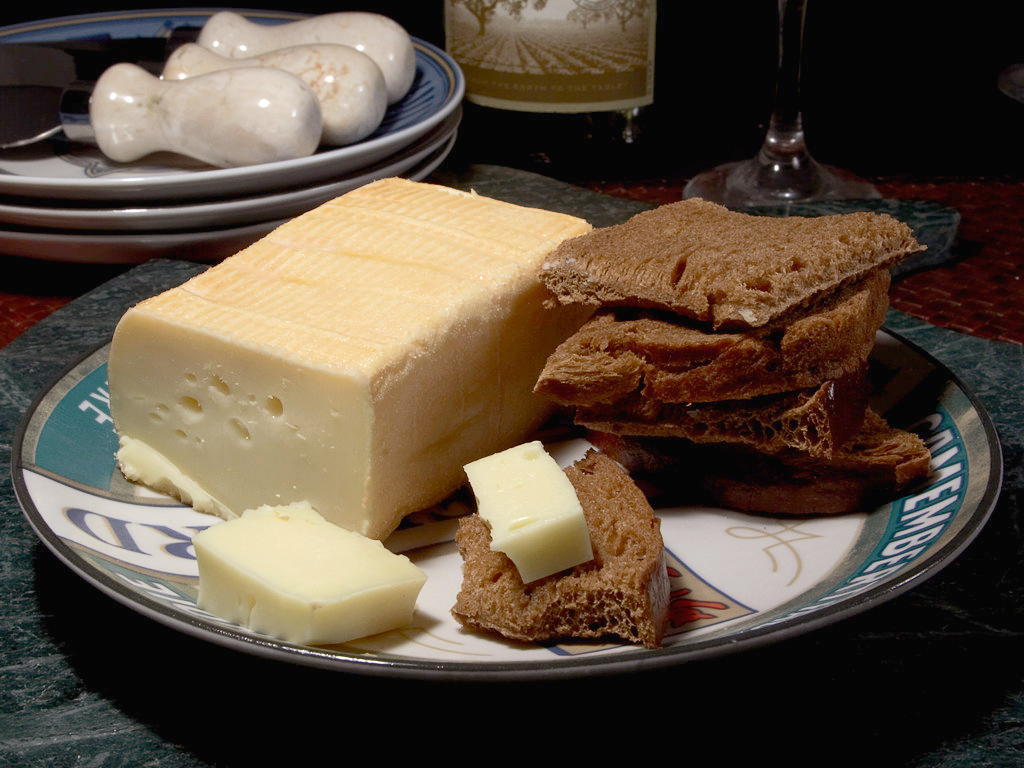 Cheese_limburger_edit.jpg