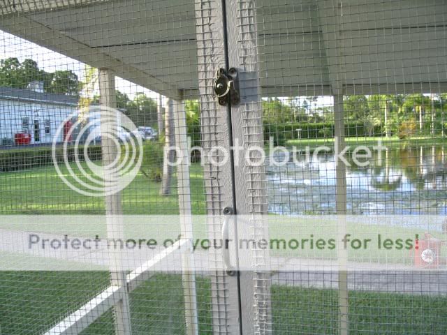 ChickenCoop040.jpg