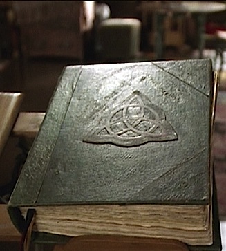 Bookofshadows_2.jpg
