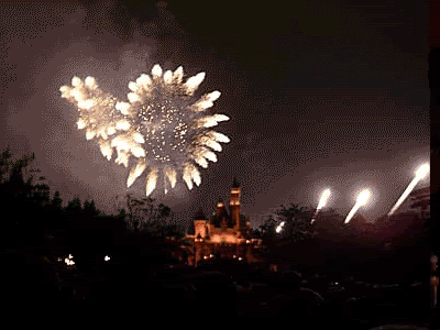 th_fireworks_animated-gif.gif