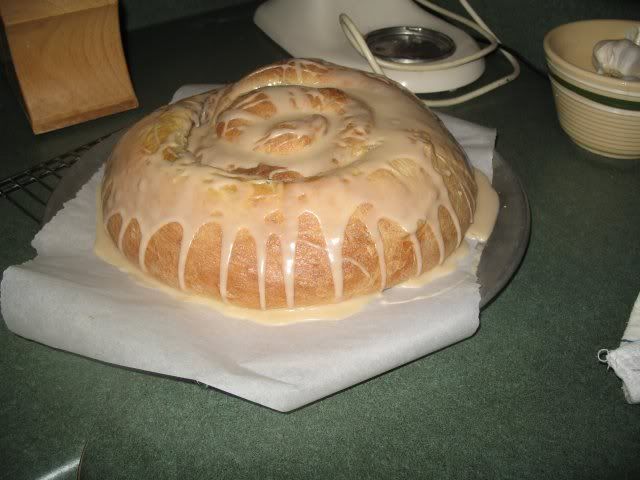 CinnamonBunBabka003.jpg