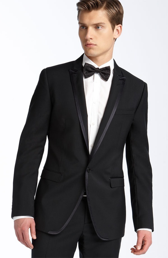 tux3.jpg