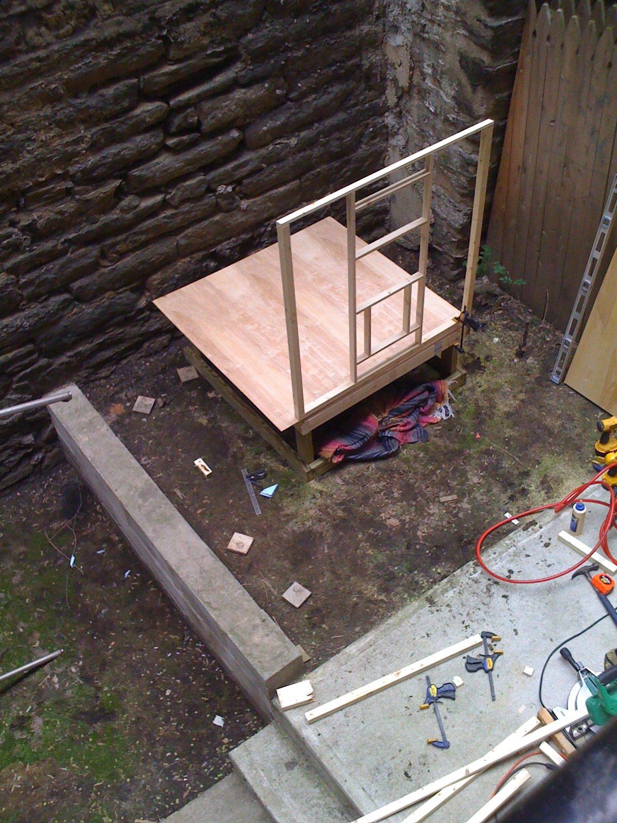 frontwall.jpg