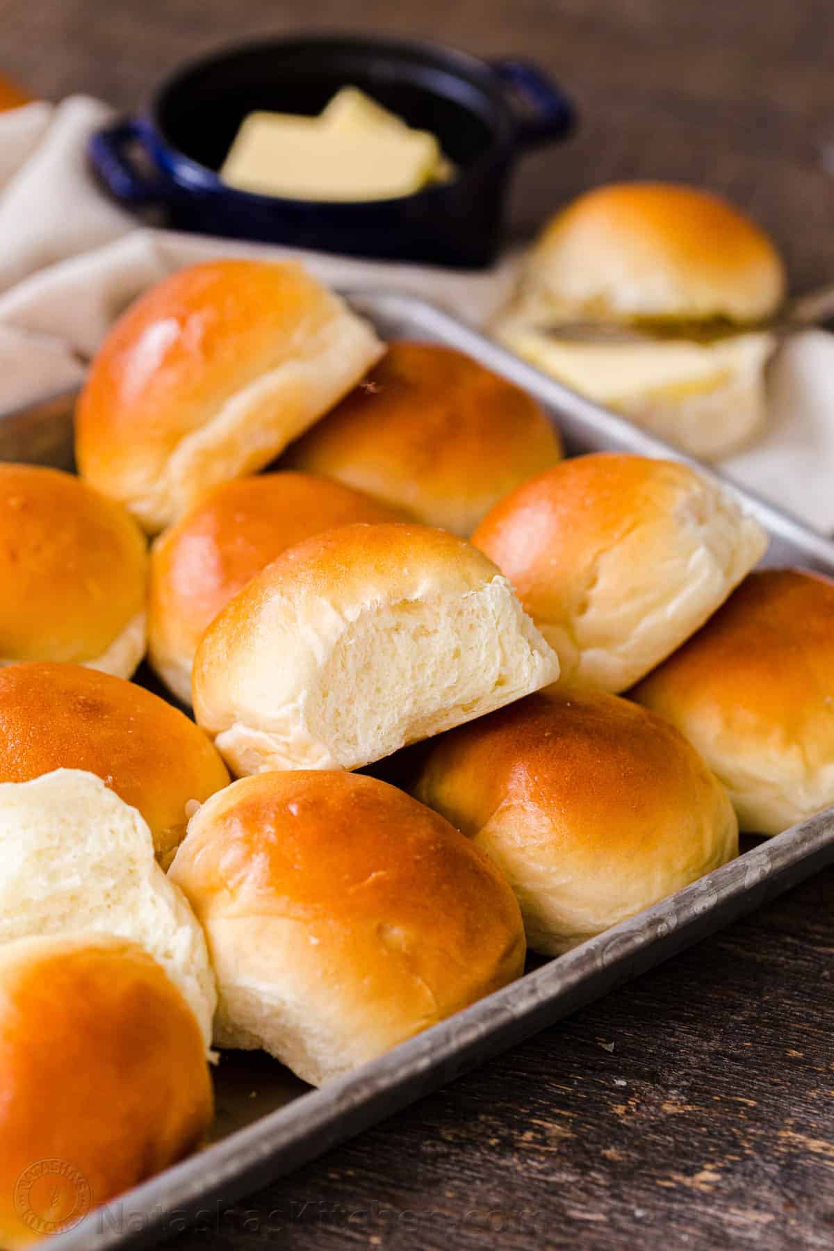 Dinner-Rolls-5.jpg