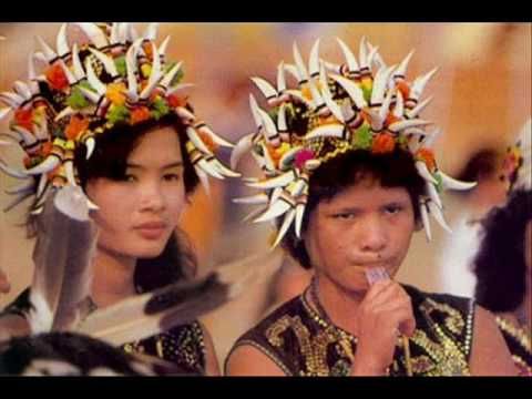 Austronesianpeeps.jpg