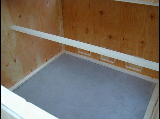 Insidechickencoop.jpg