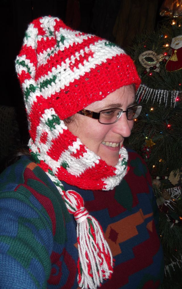 scarfhat122011b.jpg