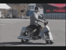 tenor.gif