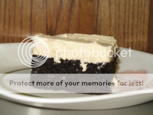 AlmondFlourFudgeCake002Small.png