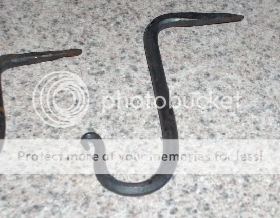 JHook3.jpg