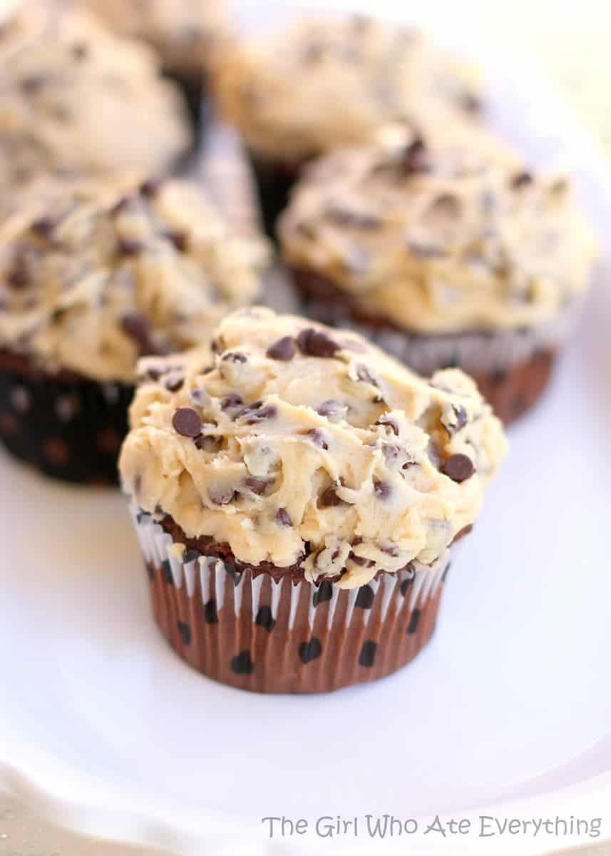 cookie-dough-frosting1.jpg