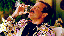 tumblr_na638mjK9C1qj5t08o4_r2_250.gif