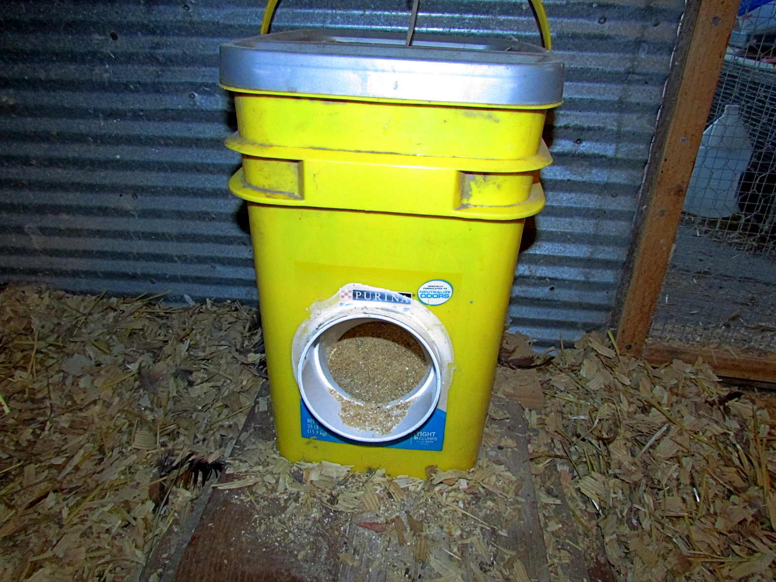 yellowbucket.JPG