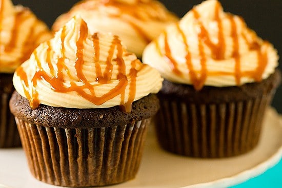 salted-caramel-cupcakes-4-550.jpg